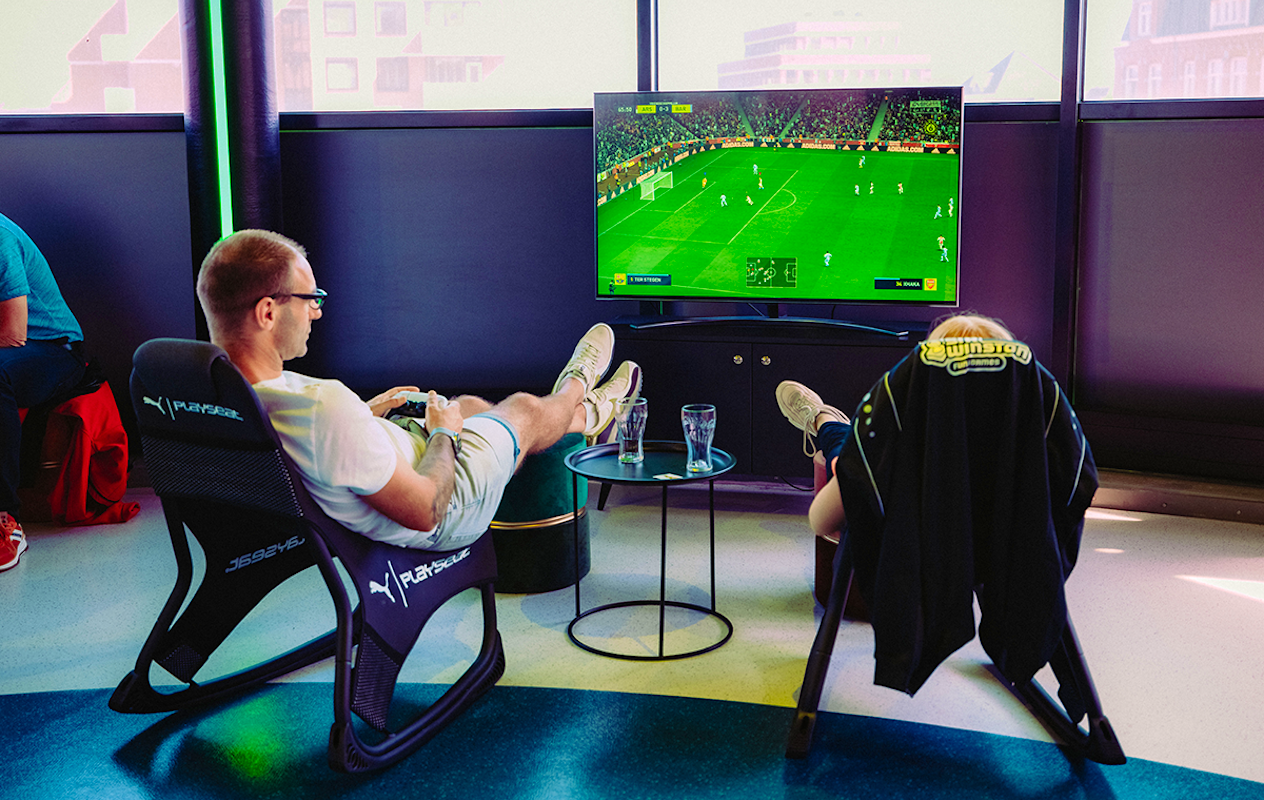 2 of 3 uur gamen bij Gammax Scheveningen