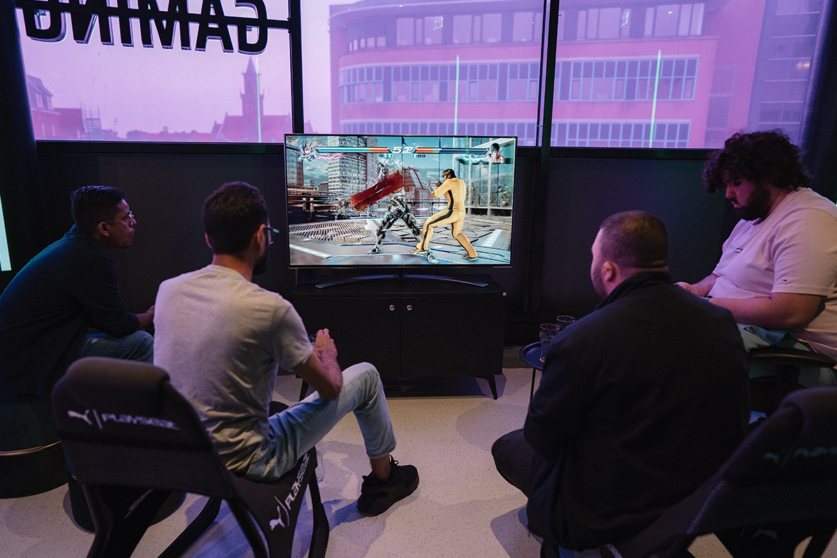 2 of 3 uur gamen bij Gammax Scheveningen