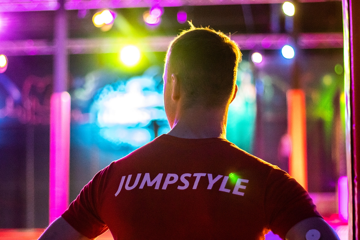 1 of 2 uur jumpen + evt. gripsokken, drankje en chips bij Jumpstyle Assen