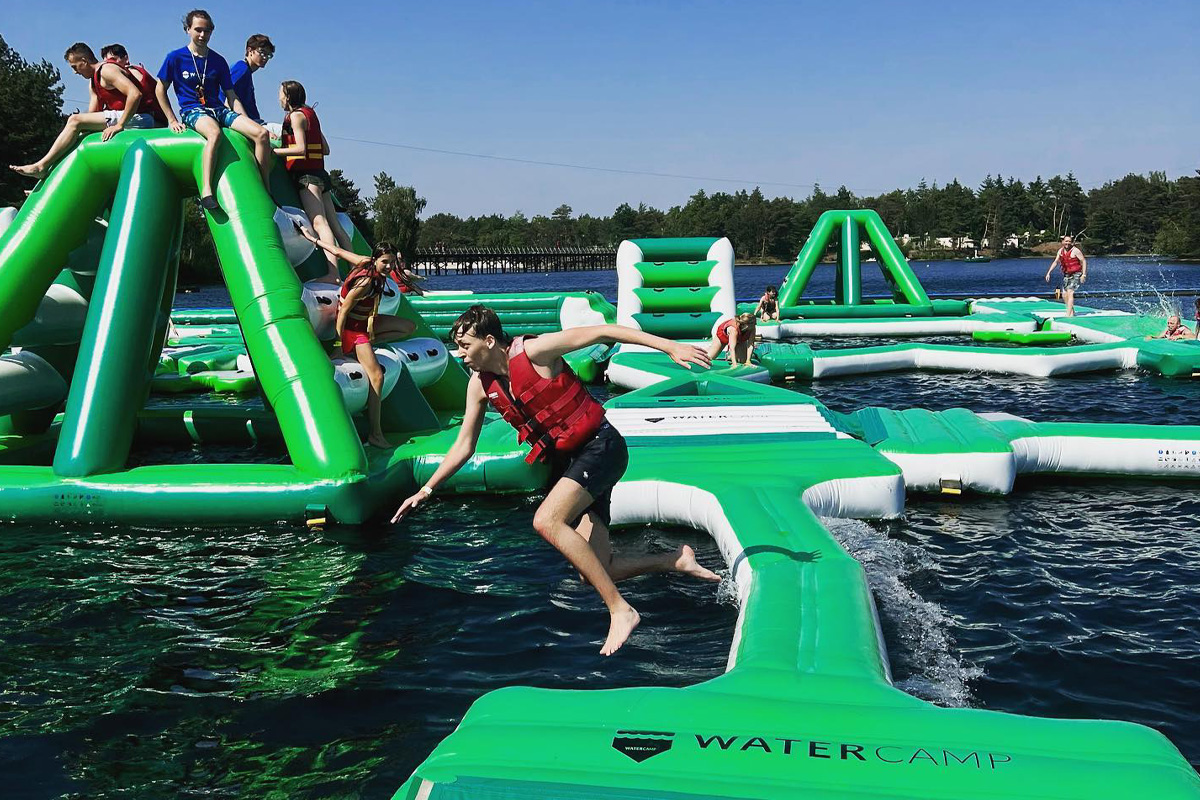 1 uur Aquapark bij Waterskicentrum de Vossemeren