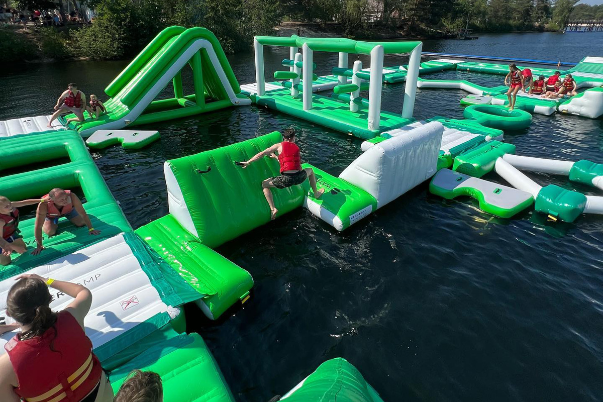 1 uur Aquapark bij Waterskicentrum de Vossemeren