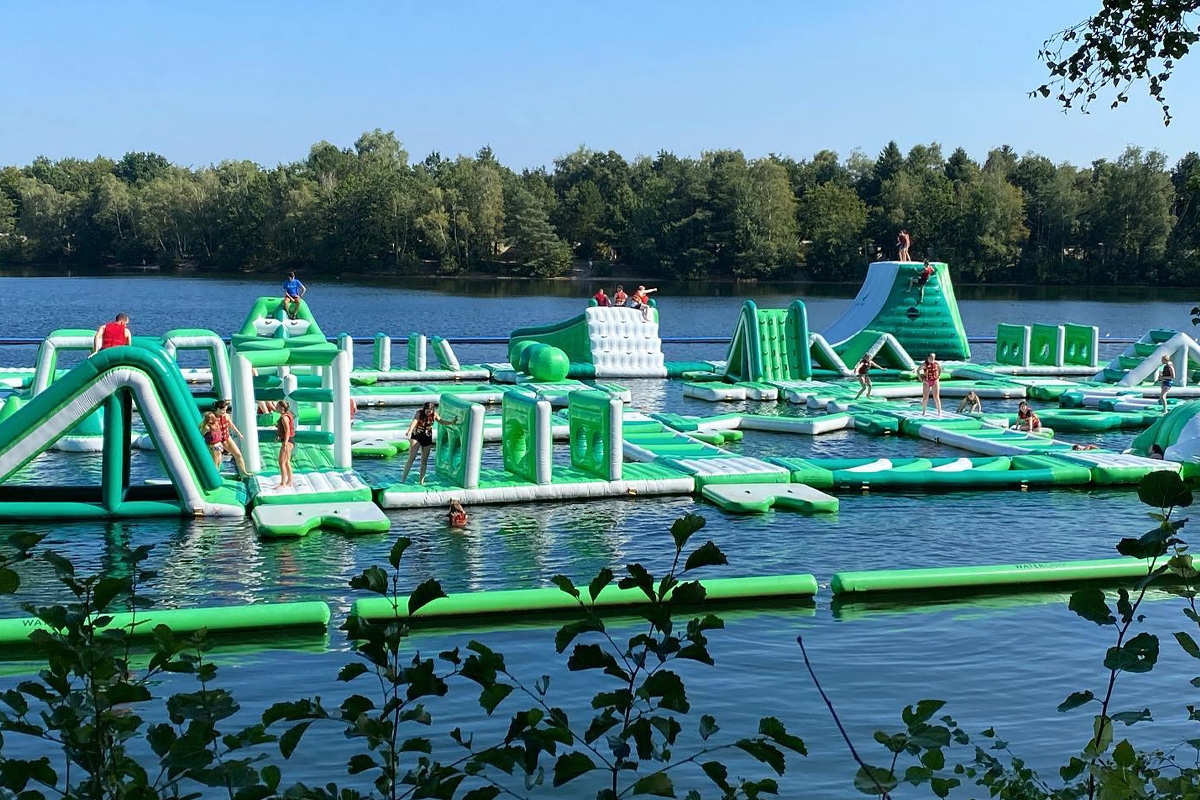 1 uur Aquapark bij Waterskicentrum de Vossemeren