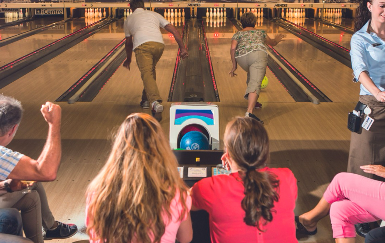 All you can eat Grill & Sushi+ bowlen bij Bobs Party & Events