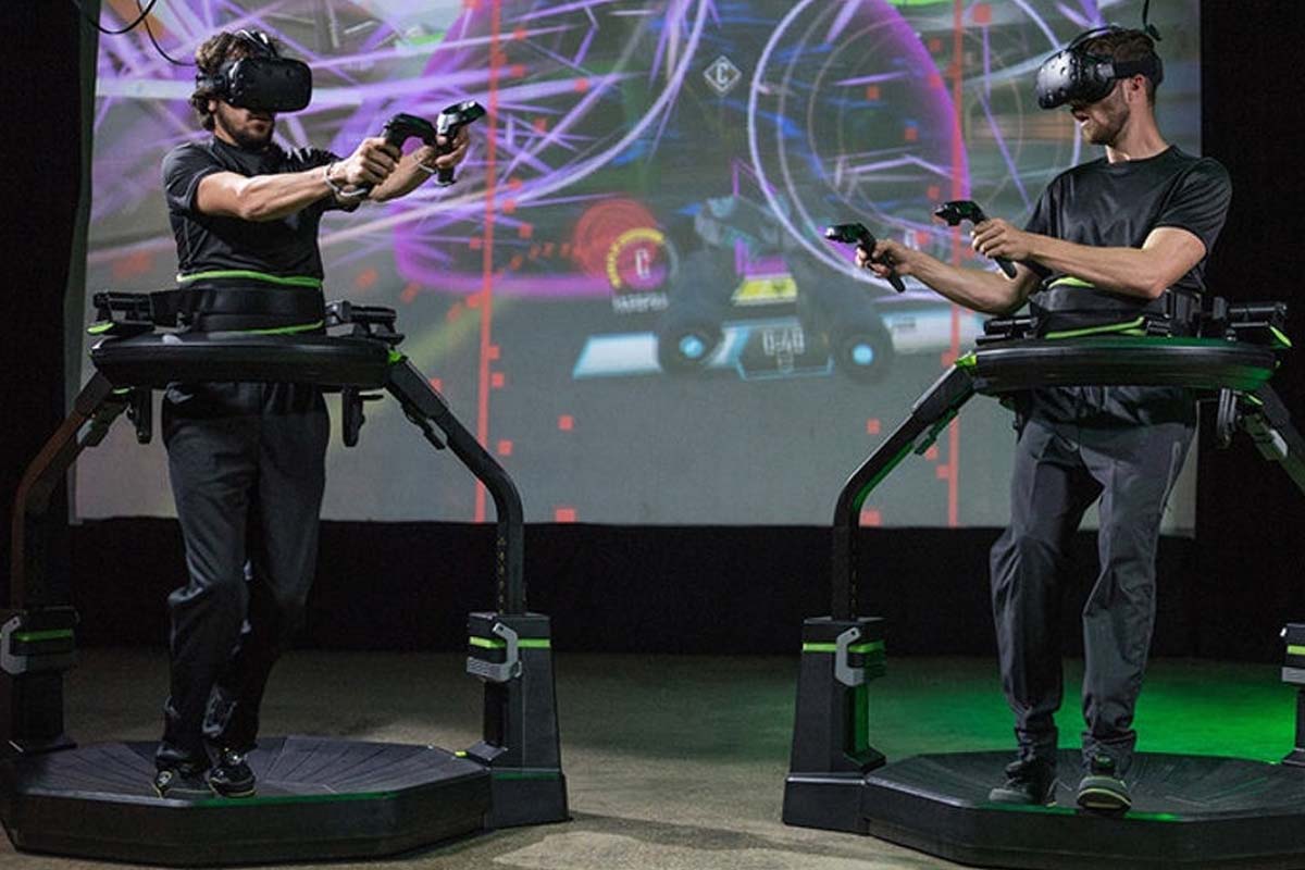 1 uur entree VR Arcade: It's just an Illusion (2 of 4 personen) 