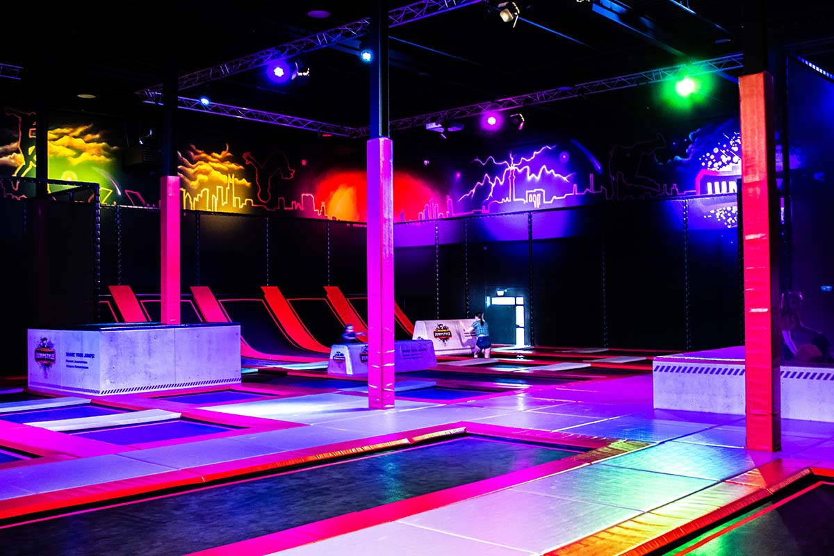 1 of 2 uur jumpen + evt. gripsokken, drankje en chips bij Jumpstyle Assen