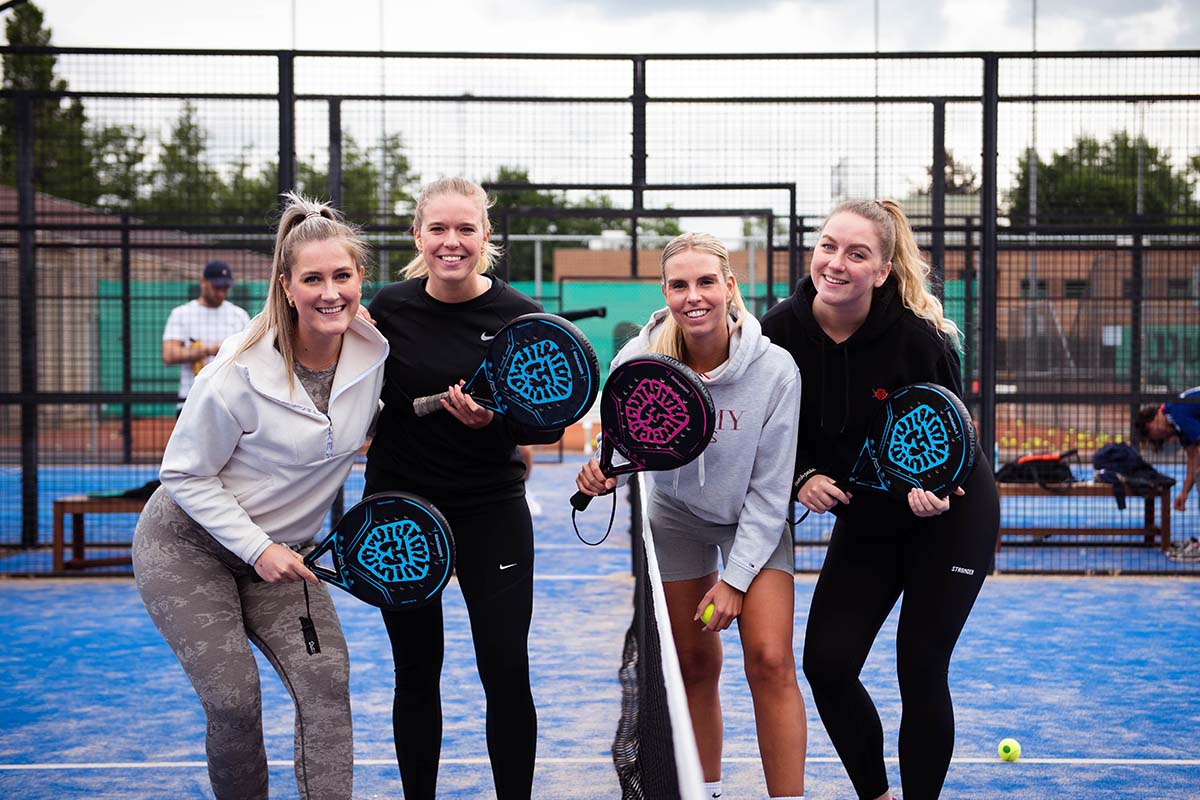 1 uur padellen bij Padelclub Rotterdam (3 locaties) 