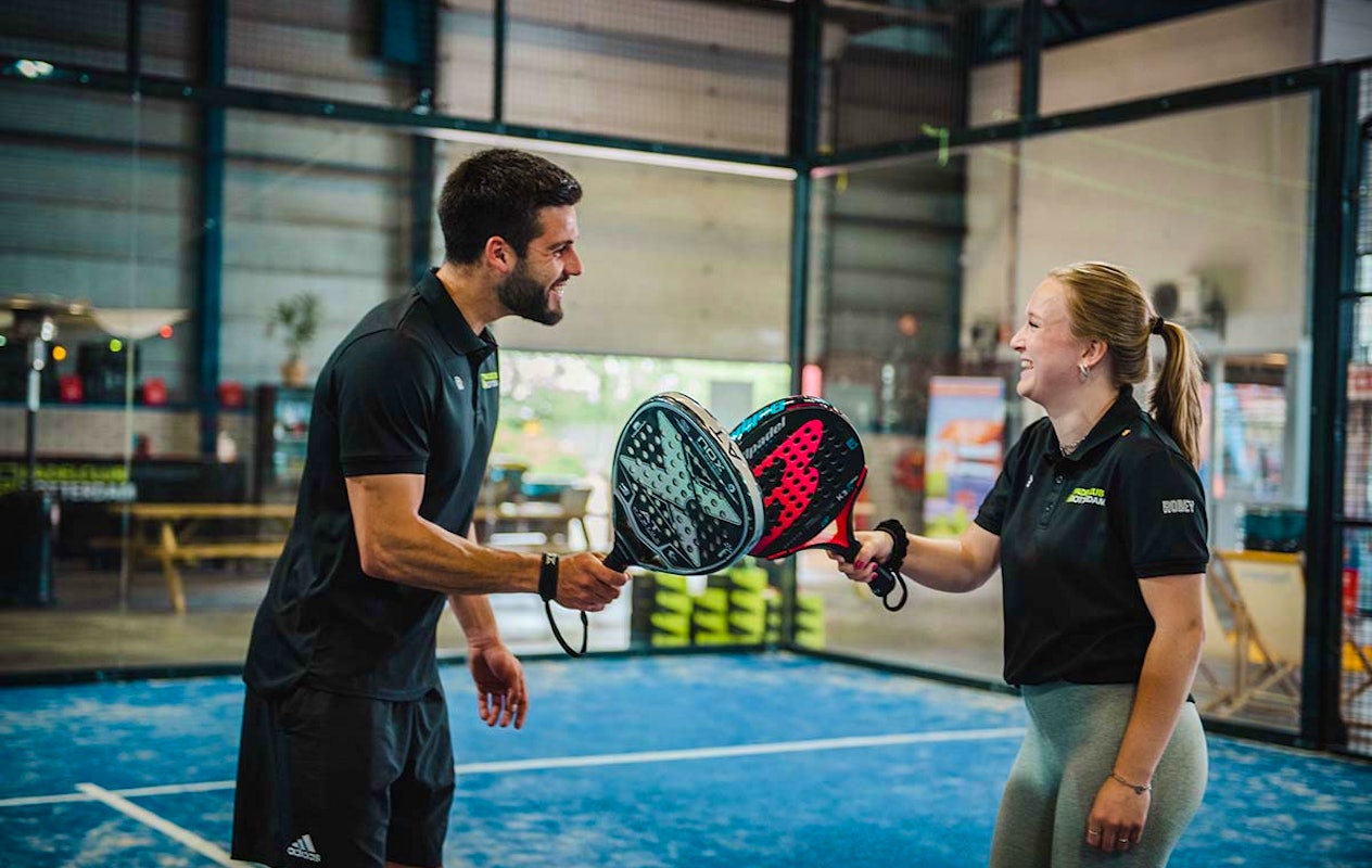 1 uur padellen bij Padelclub Rotterdam (3 locaties)