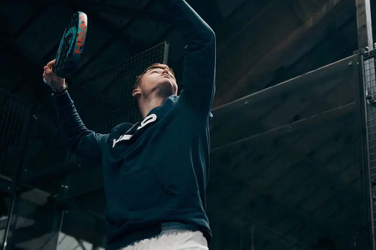 1 uur padellen bij Plaza Padel (3 locaties) 