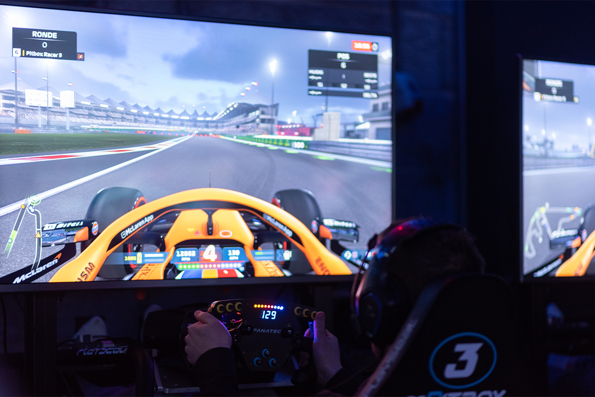 1 uur F1 racen bij De Pitbox in Doetinchem