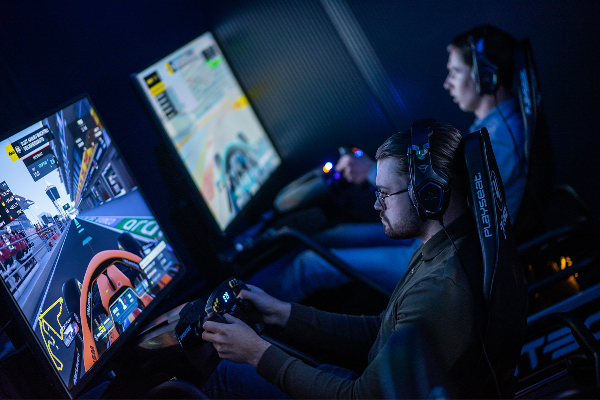 1 uur F1 racen bij De Pitbox in Doetinchem