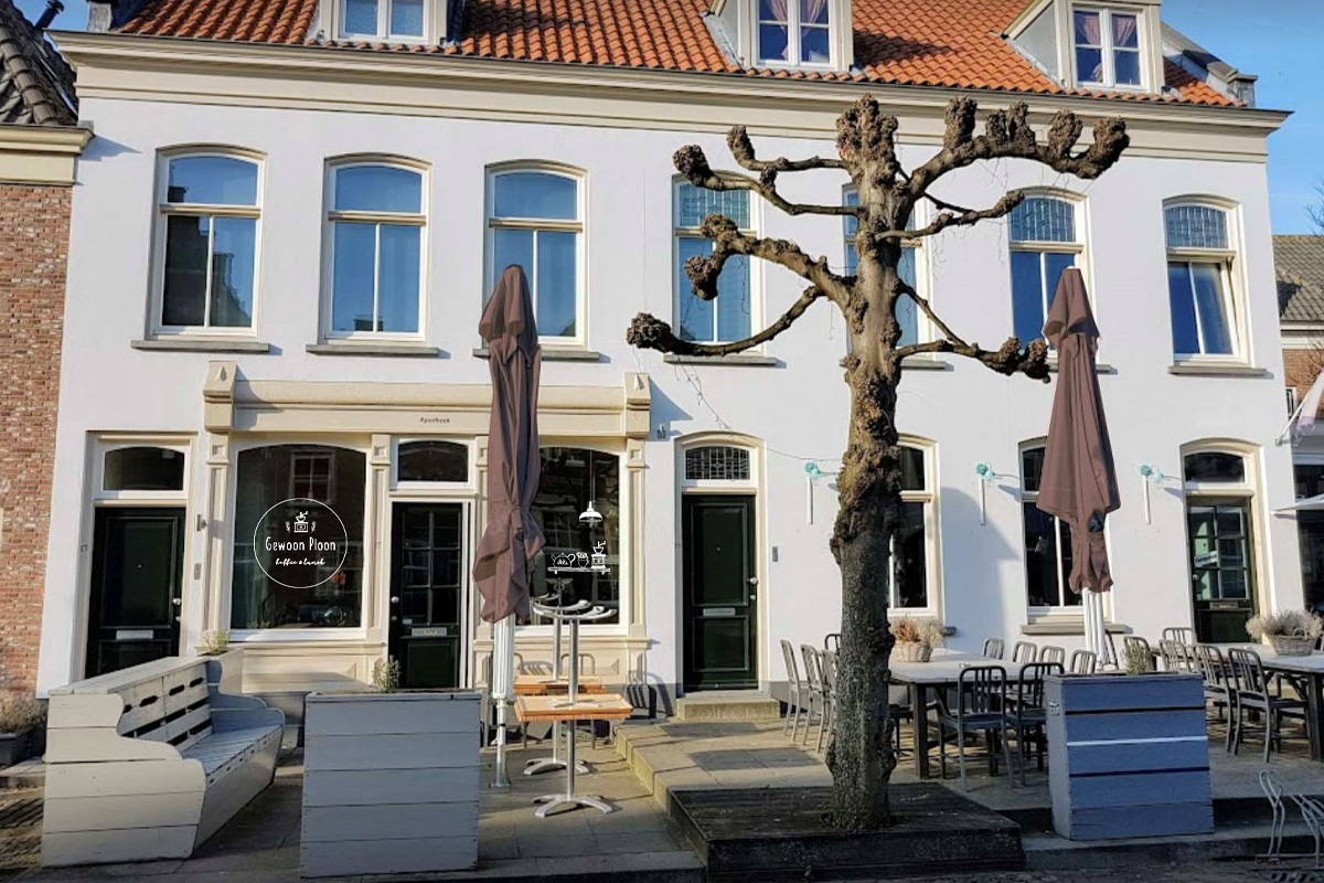 12-uurtje of broodje naar keuze bij Gewoon Ploon