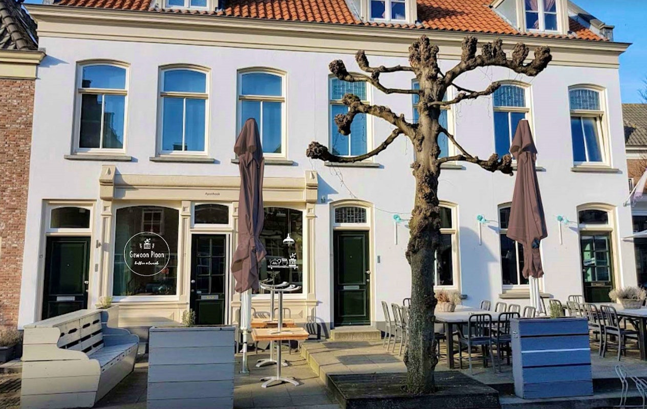 12-uurtje of broodje naar keuze bij Gewoon Ploon