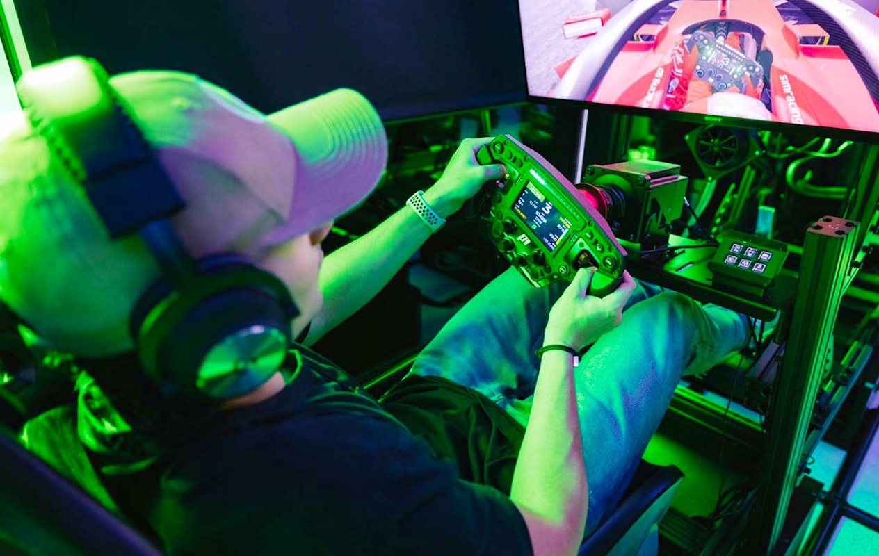 2 of 3 uur gamen bij Gammax Scheveningen