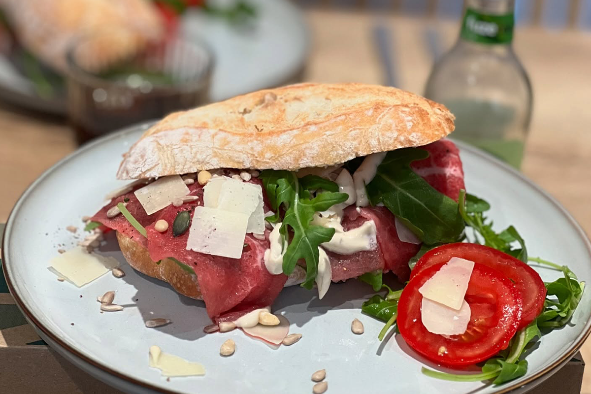 2-gangen keuzelunch bij Schepsels IJscafé