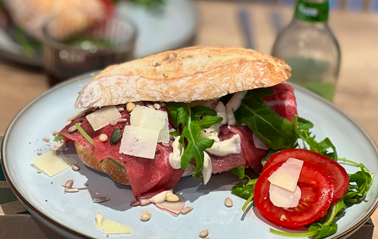 2-gangen keuzelunch bij Schepsels IJscafé