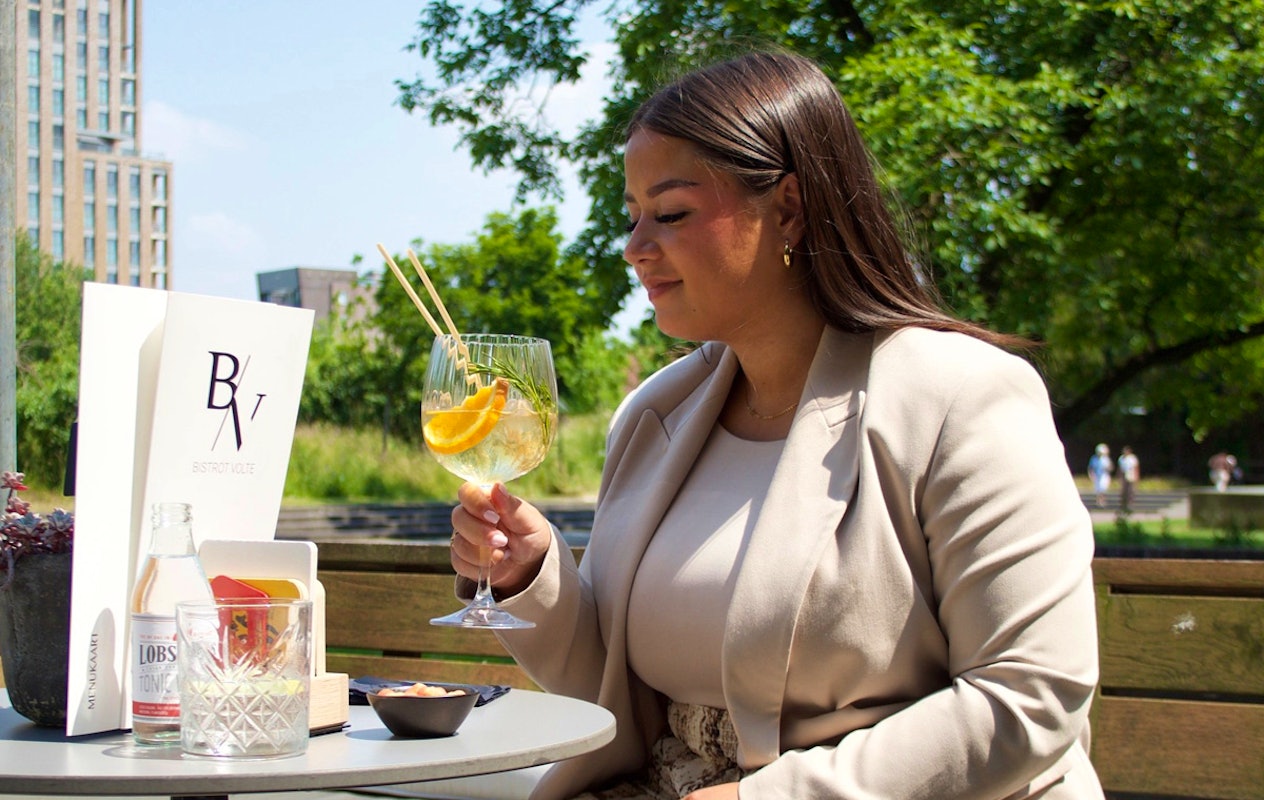 2-gangen lunch of 3-gangen diner + drankje bij Bistrot Volte