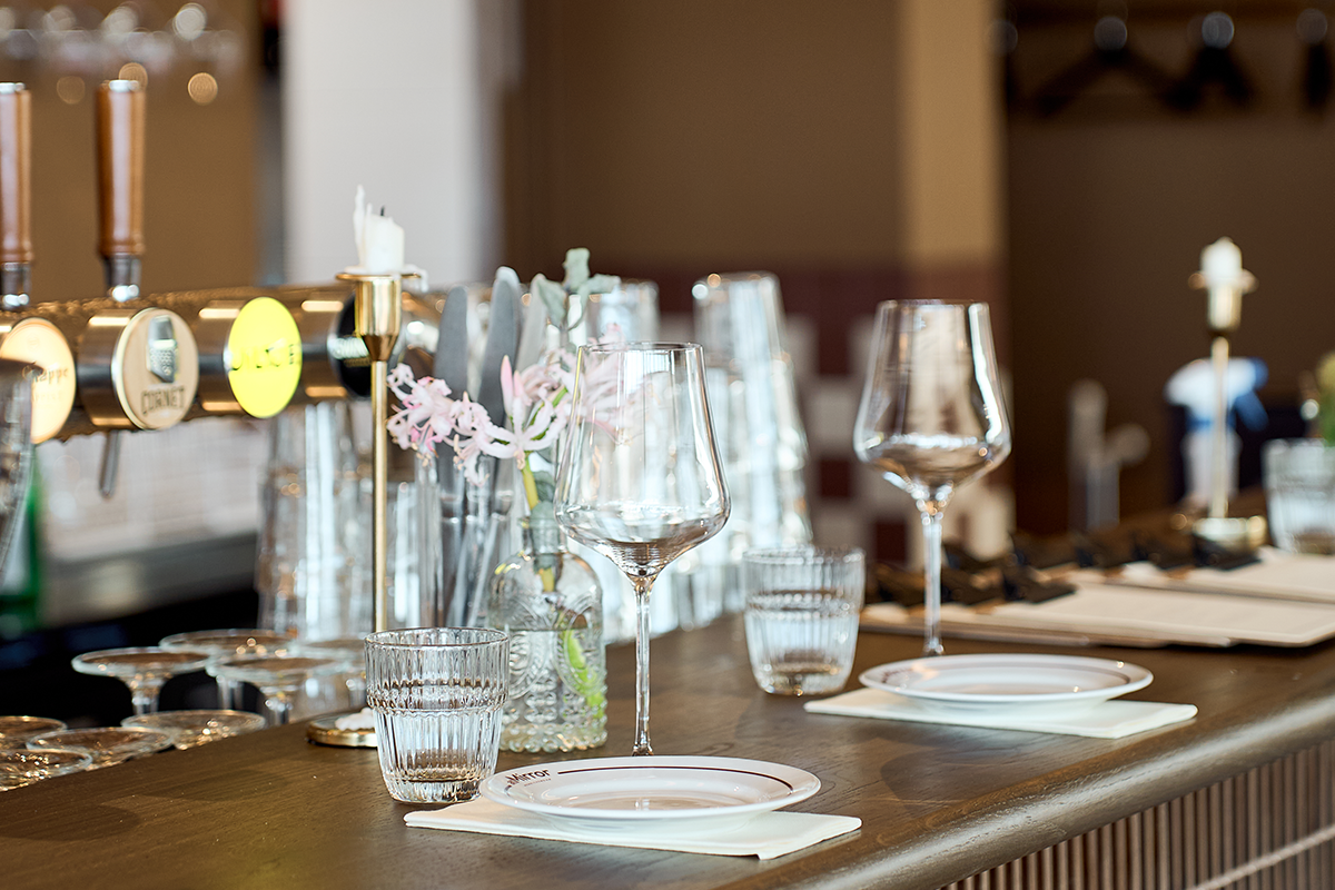 Hoofdgerecht naar keuze bij atMirror Monnickendam