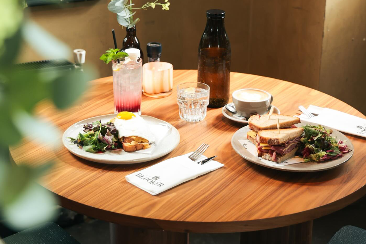 2-gangenlunch bij Café Blooker op het Amstelplein