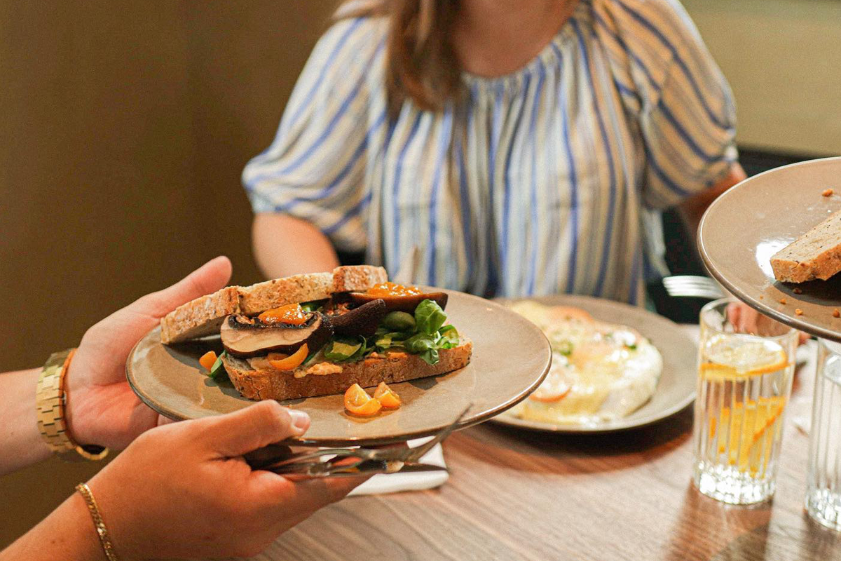 2-gangenlunch bij Café Blooker op het Amstelplein