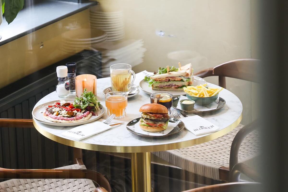 2-gangenlunch bij Café Blooker op het Amstelplein