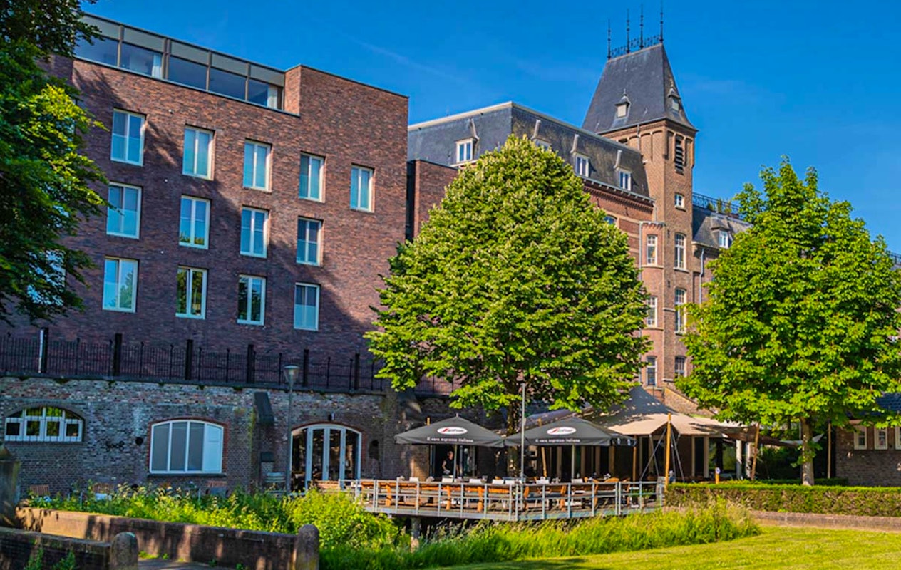 2-gangen lunch of 3-gangen diner + drankje bij Bistrot Volte