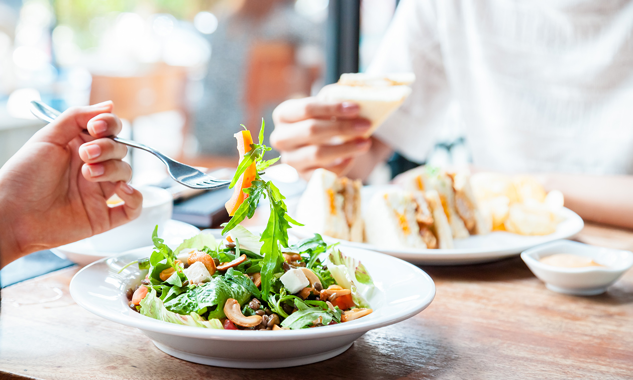 2-gangen keuzelunch bij Grand Café Restaurant 't Hop