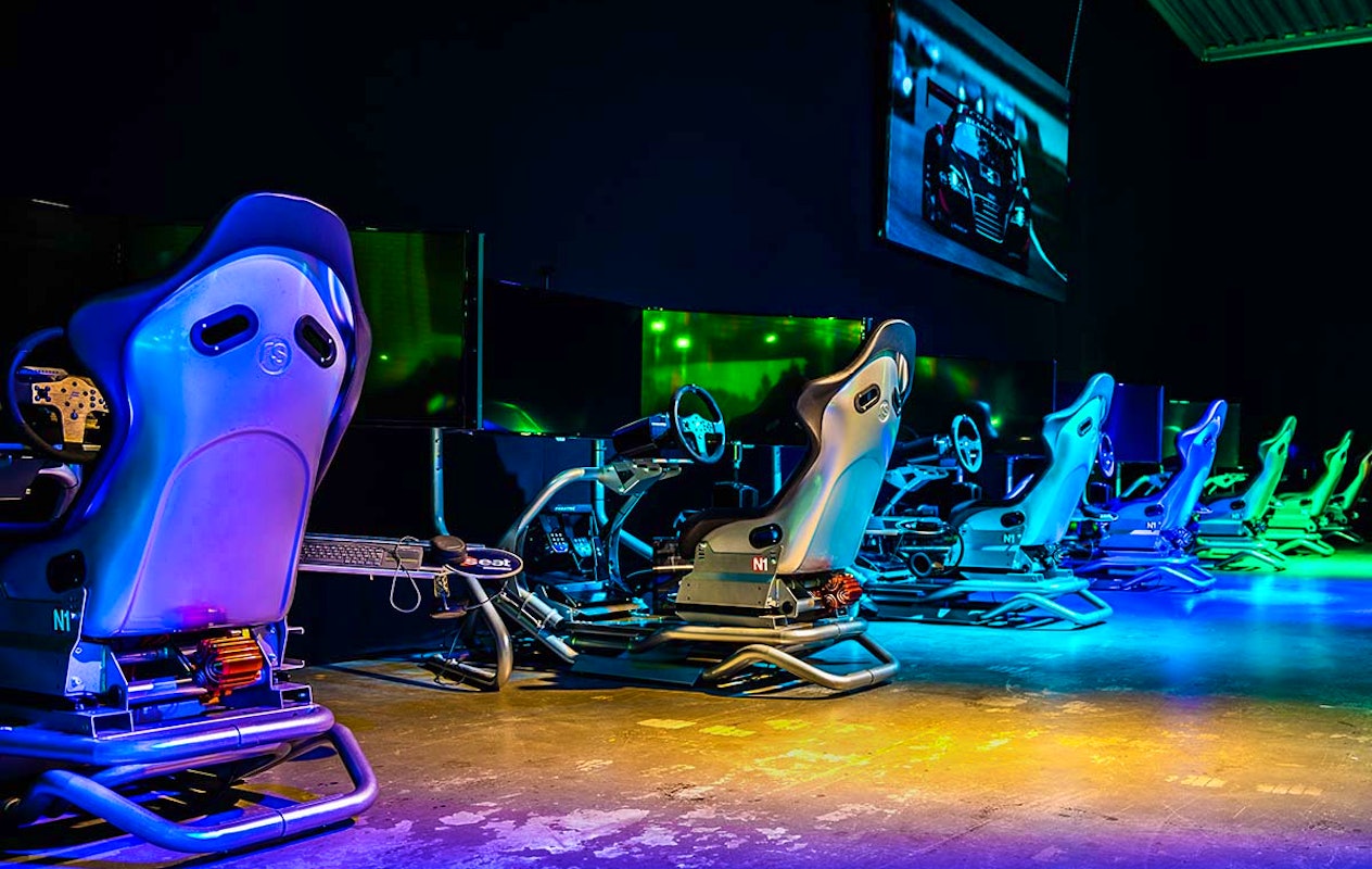 2 heats Simracen (2 x 20 minuten) bij Immersive Experiences