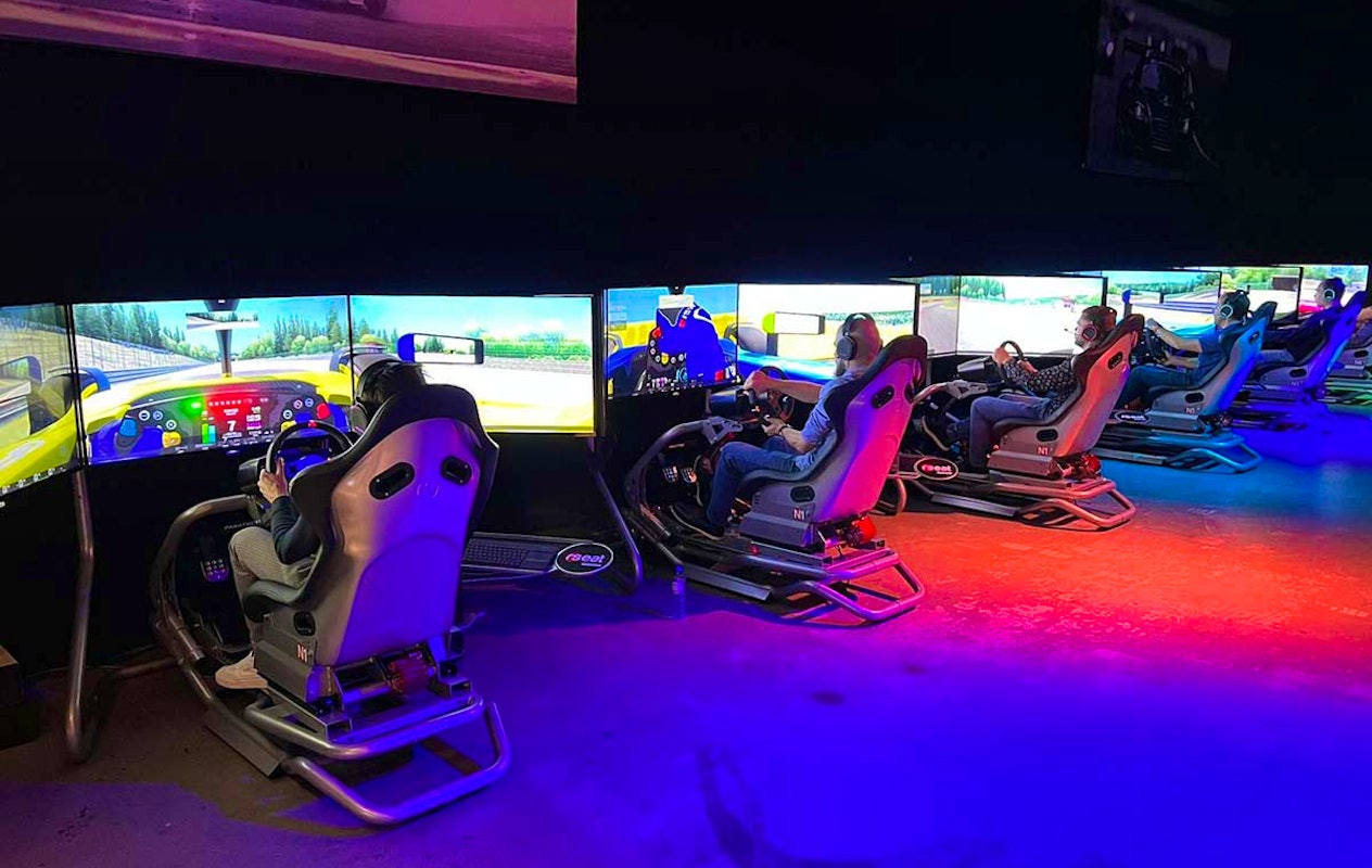 2 heats Simracen (2 x 20 minuten) bij Immersive Experiences