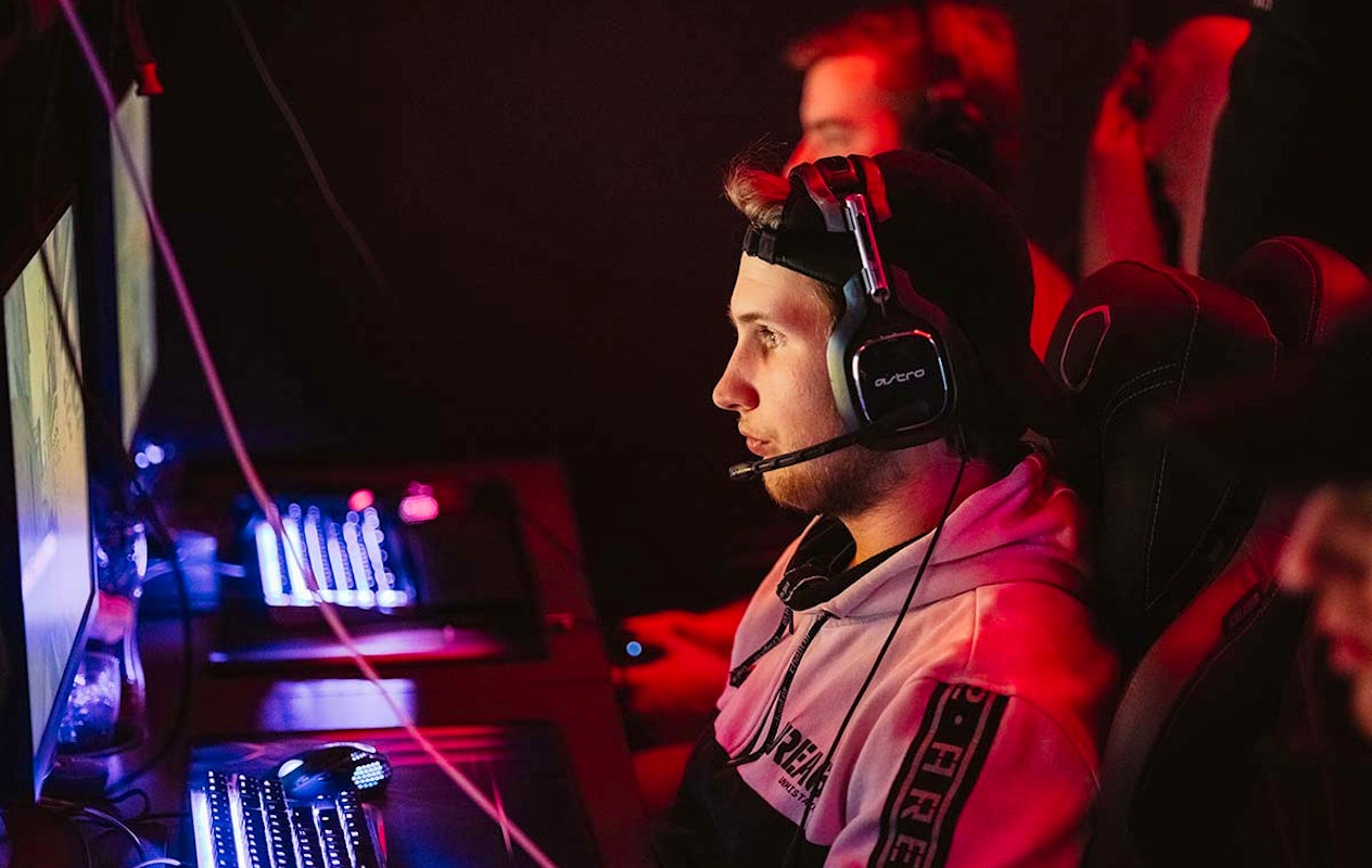 2 of 3 uur gamen bij Gammax Scheveningen