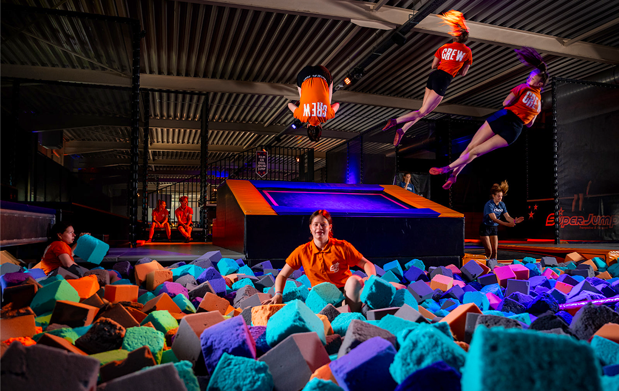 2 uur jumpen of 60 min. jumpen + 60 min. arcade bij SuperJump