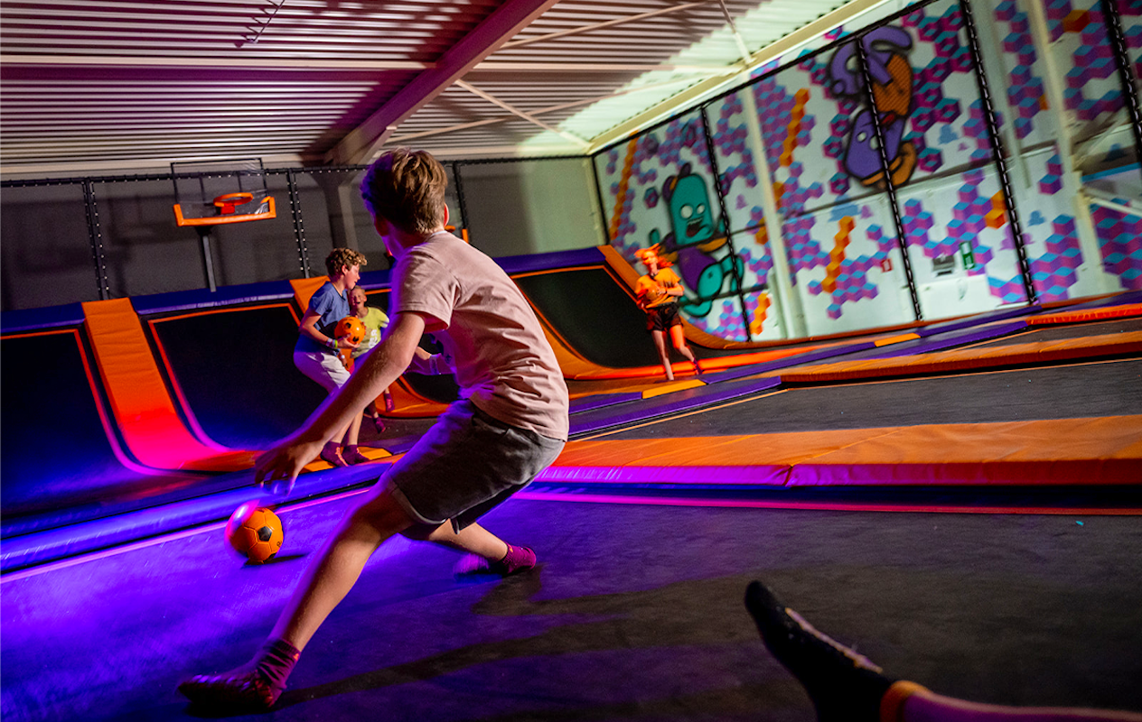 2 uur jumpen of 60 min. jumpen + 60 min. arcade bij SuperJump