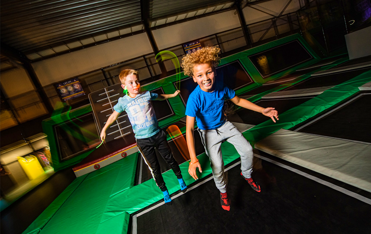 2 uur jumpen + zakje chips bij Street Jump Alkmaar