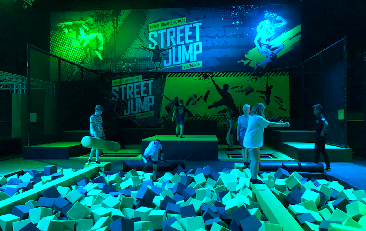 2 uur jumpen + zakje chips & limonade bij Street Jump Veldhoven