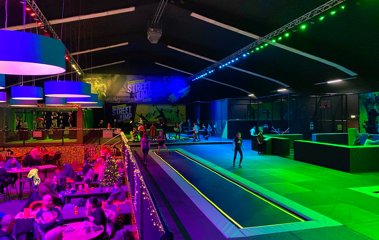 2 uur jumpen + zakje chips & limonade bij Street Jump Veldhoven