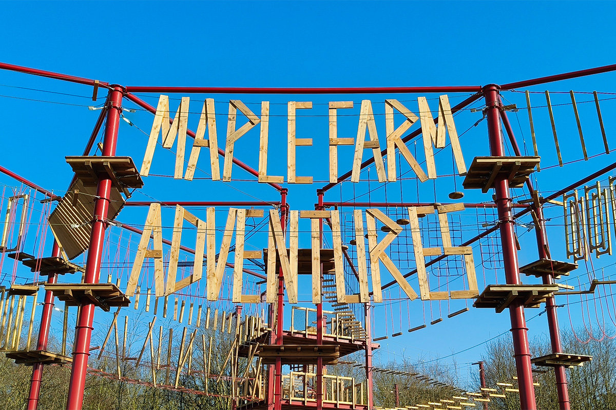 2 uur klimmen bij Maple Farm Adventures