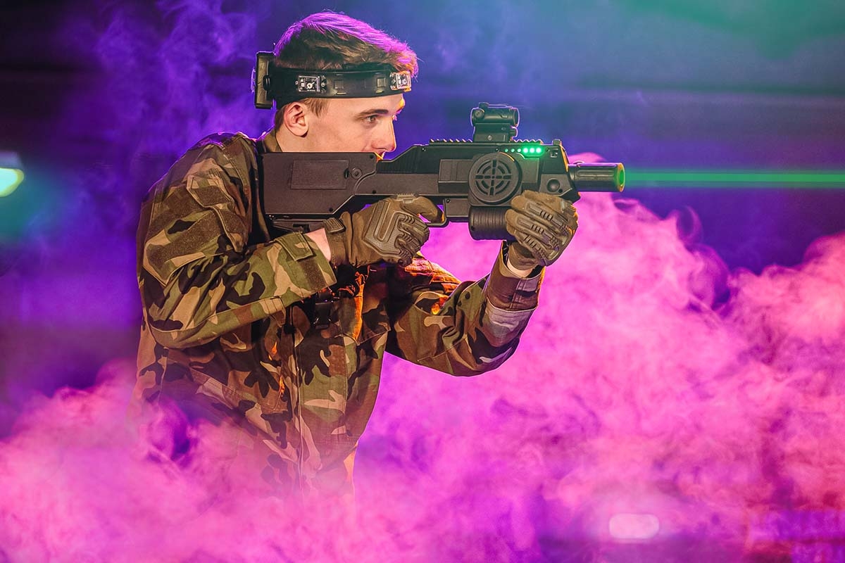 2 uur lasergamen + mini snacks bij Unit 13