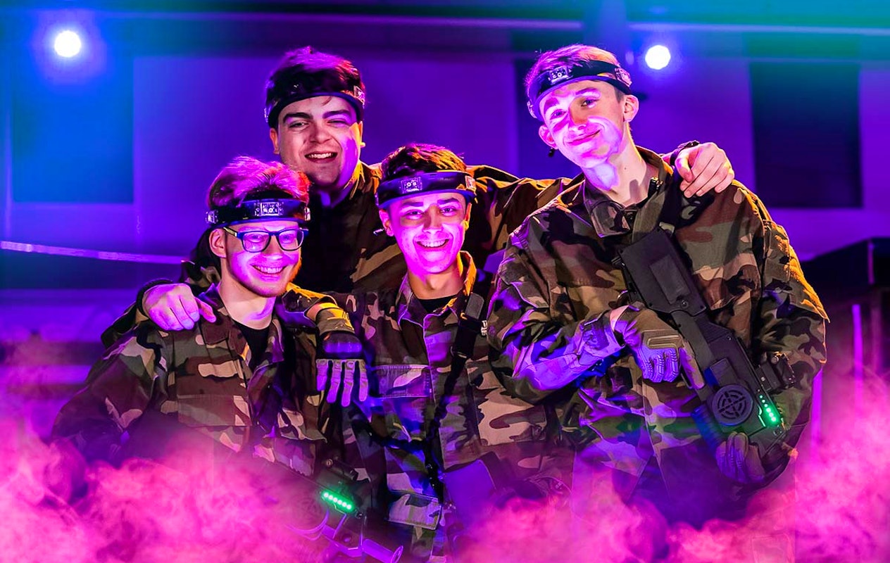 2 uur lasergamen + friet bij Unit 13