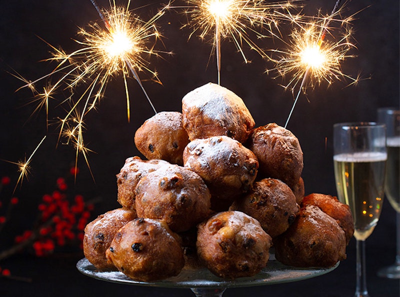 20 ambachtelijke olie-, kwark en/of krentenbollen van Molen de Krijgsman