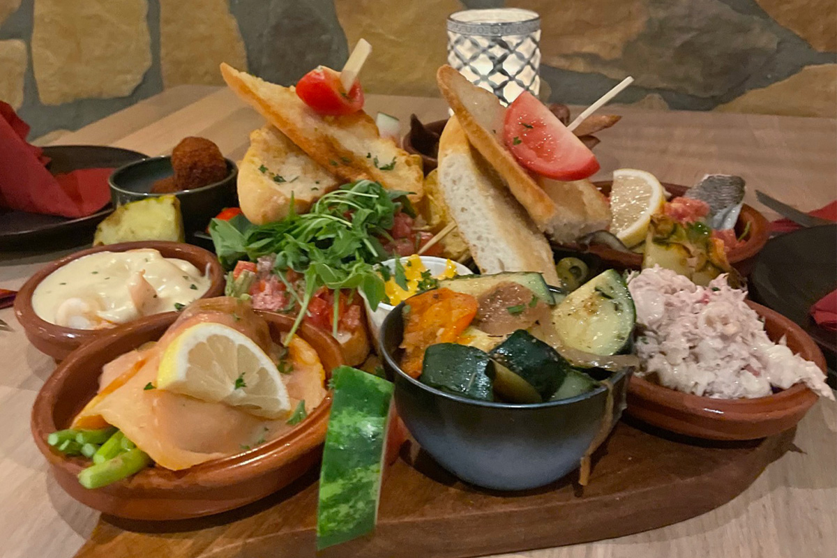 3-gangen diner bij Tapasbar Pinchos