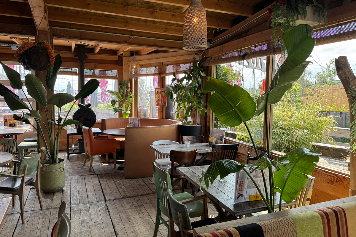 3-gangen keuzelunch bij Strandpaviljoen Oranje Buiten
