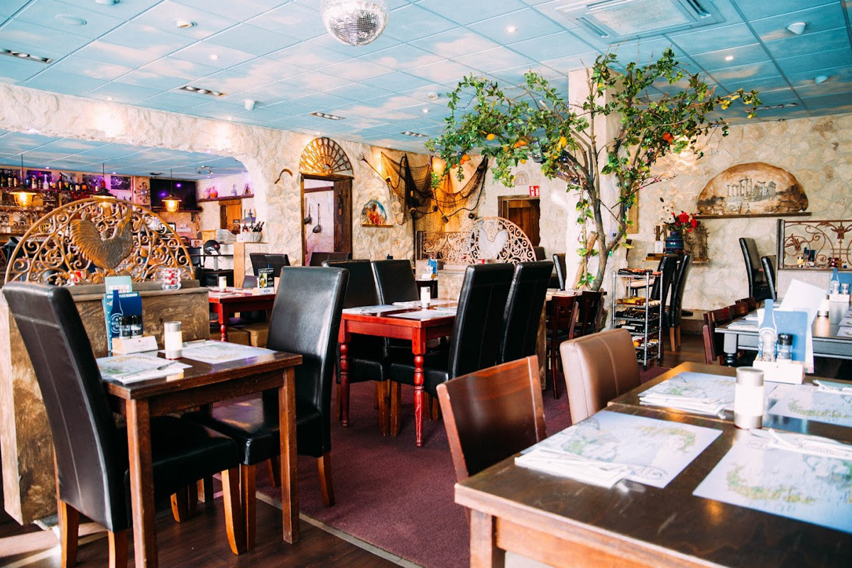 3-gangen keuzediner + ouzo bij Kostas de Griek 