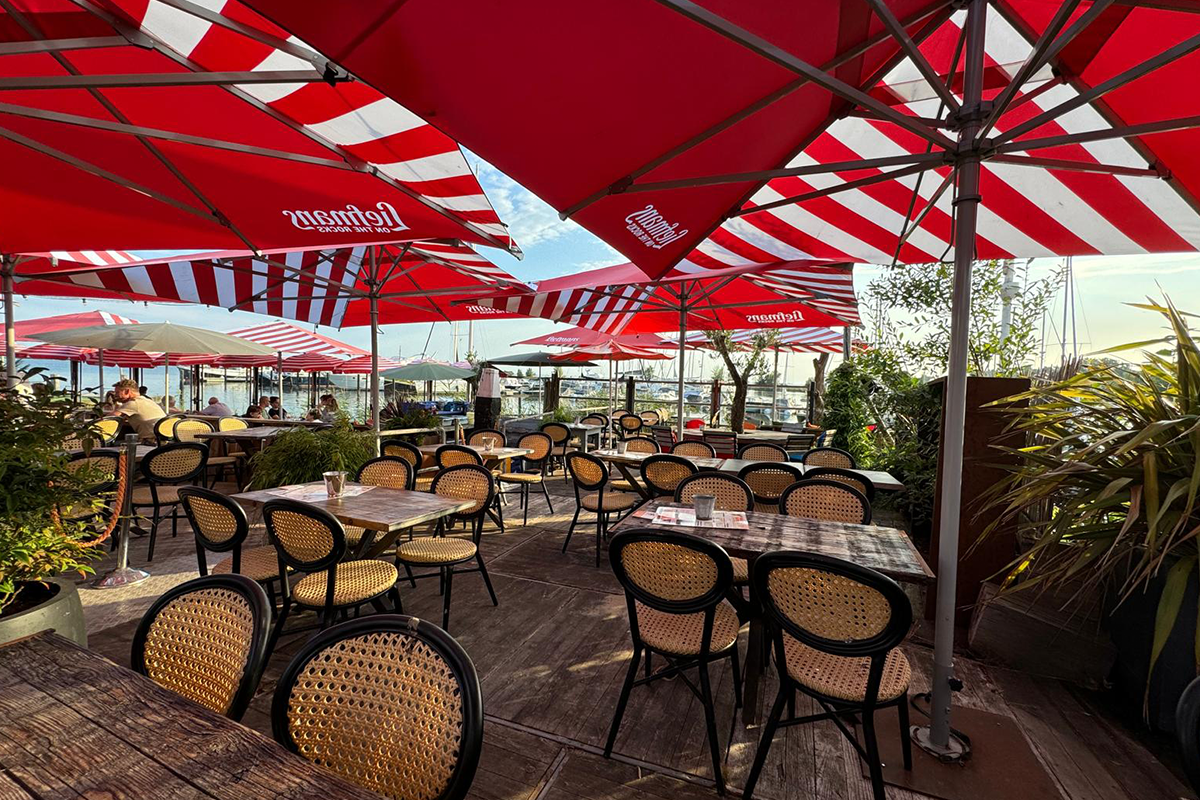 3-gangen keuzelunch bij Strandpaviljoen Oranje Buiten