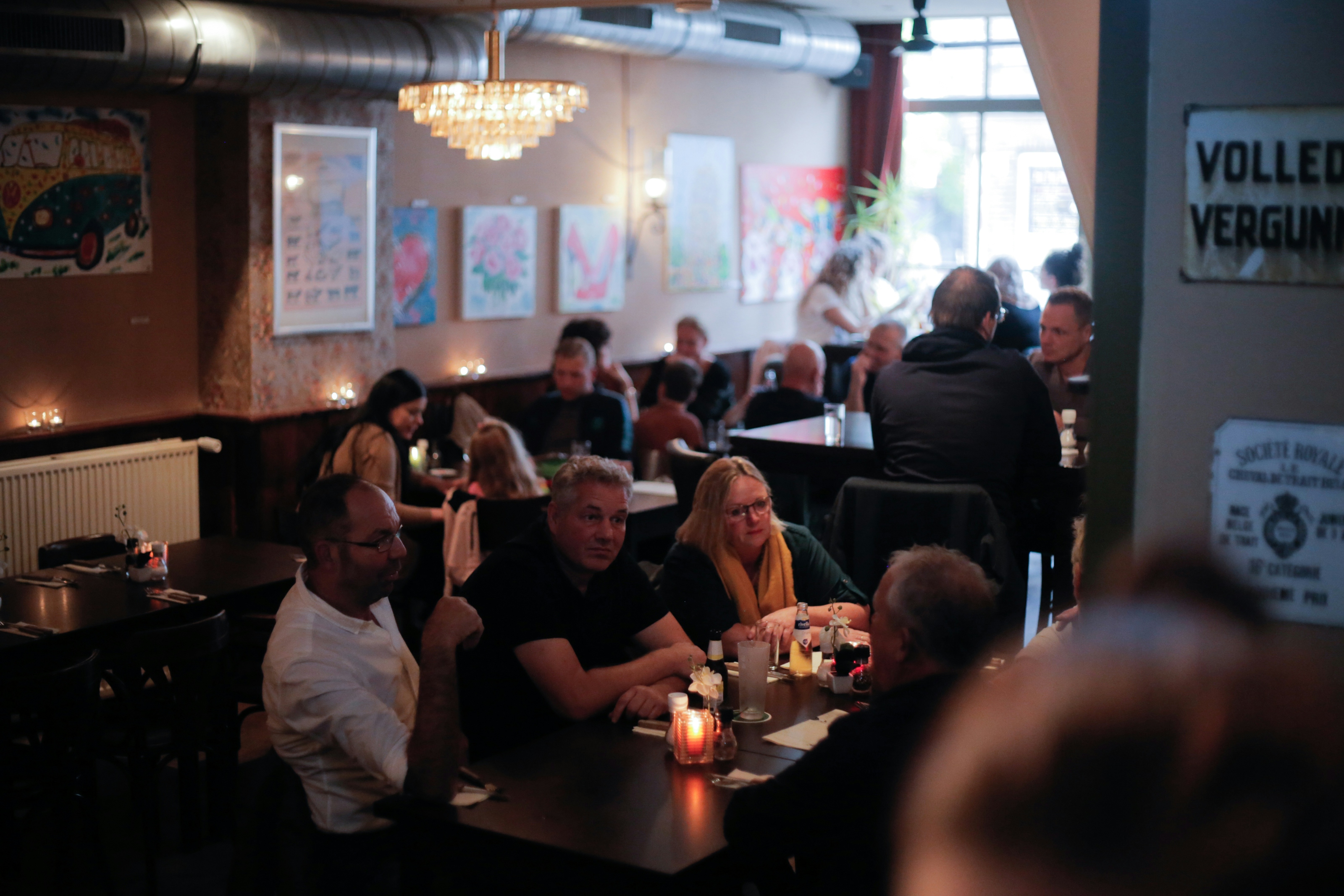 3-gangen menu, inclusief onbeperkt drank bij De Lachende Koe