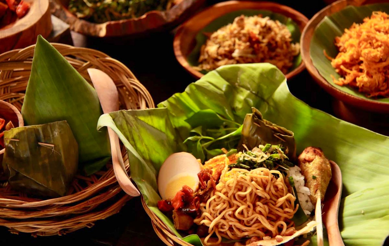 Asian snacks of soep + 3-gangen Shared Dining