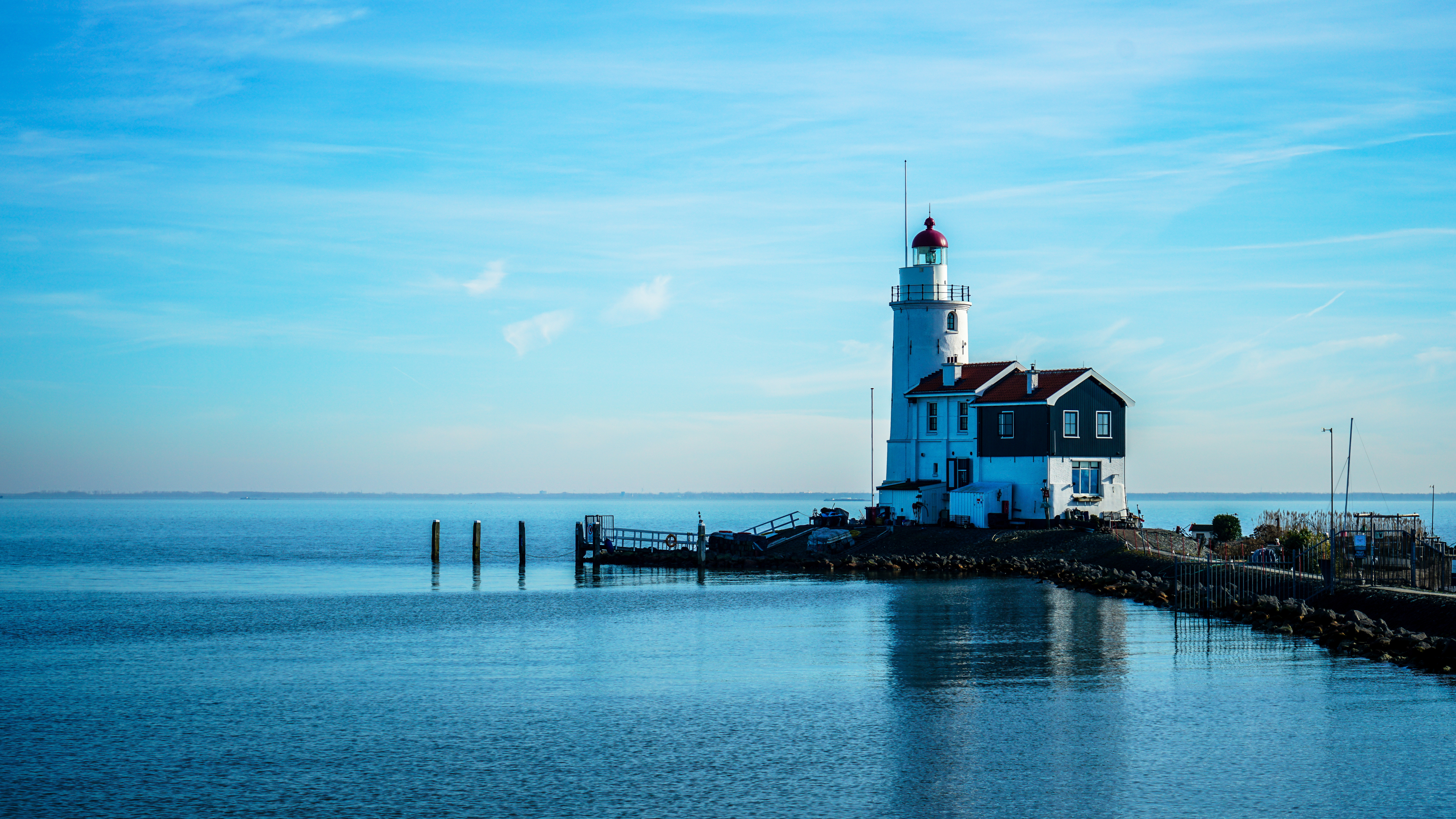 Touren met een e-scooter, inclusief boottocht en foto in klederdracht
