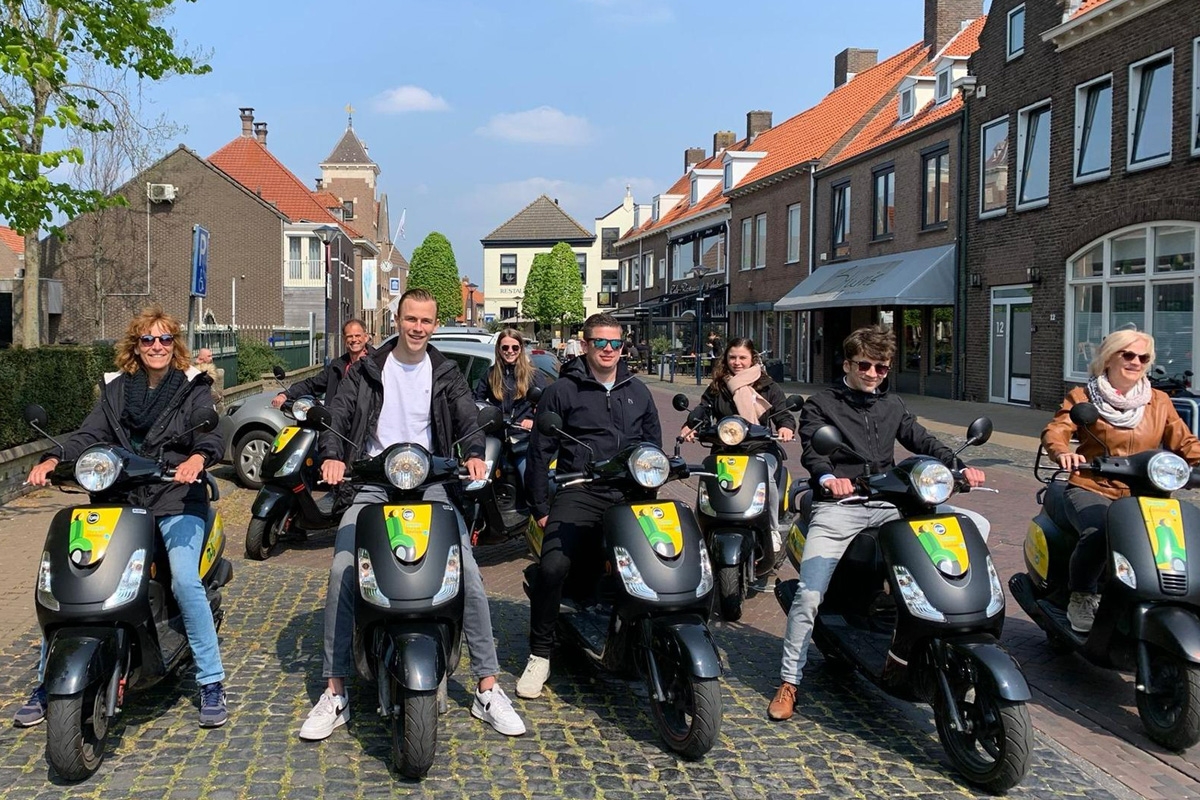 E-chopper of scooter huren (4 of 8 uur) bij Scooter Huren Zeeland 