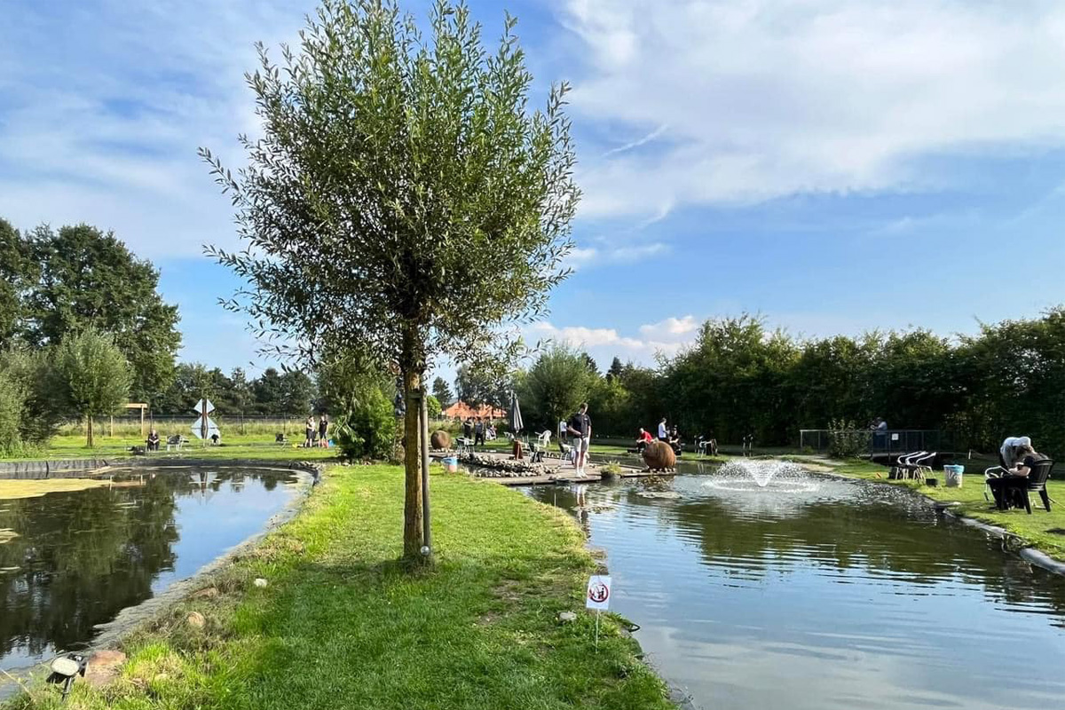 4 uur vissen + eventuele friet, snack & drankje bij Forelrivier Reuver
