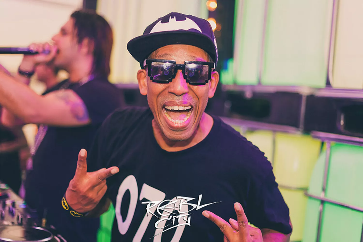 Entreeticket 90's XXL kerst editie op 21 december