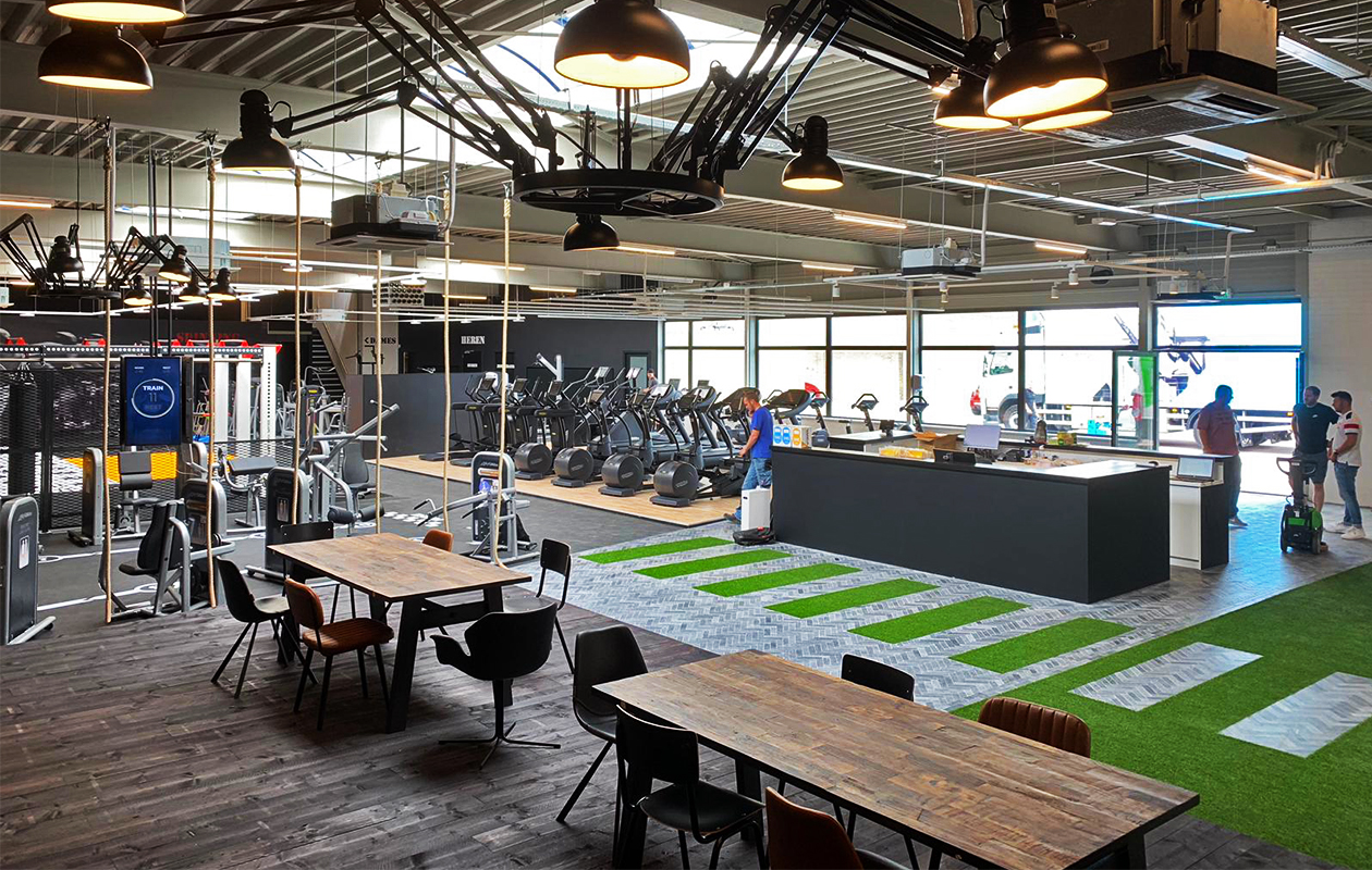 Met 95% korting 12 weken sporten zónder inschrijfkosten bij Fit For Free!