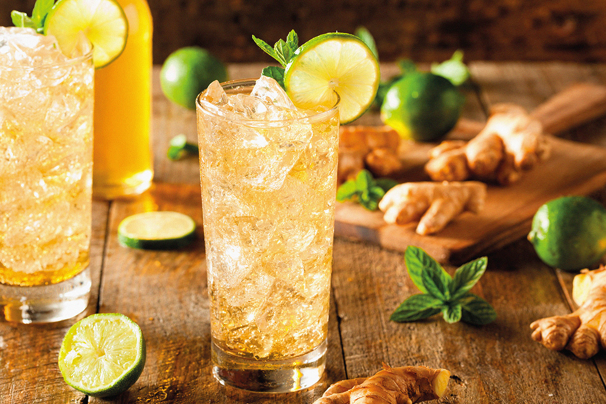 Entree + hapje + drankje + €20 speeltegoed bij Holland Casino (2 personen)